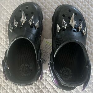 Exclusive black panther crocs